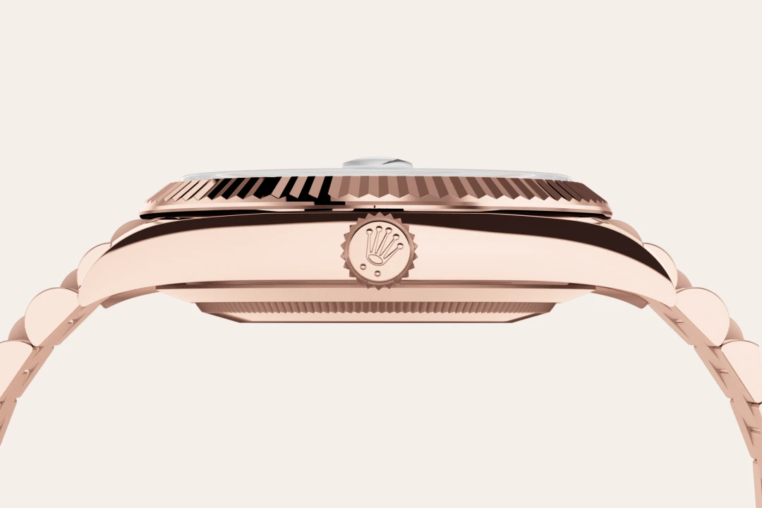 rolex Day-Date em Ouro Everose 18 quilates, M228235-0055 - Sara Joias