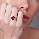 imagem do produto  Anel Rubelita Retangular com Diamantes