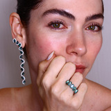 imagem do produto  Alian�a Sara em Ouro 18K com 5 Turmalinas Indicolitas