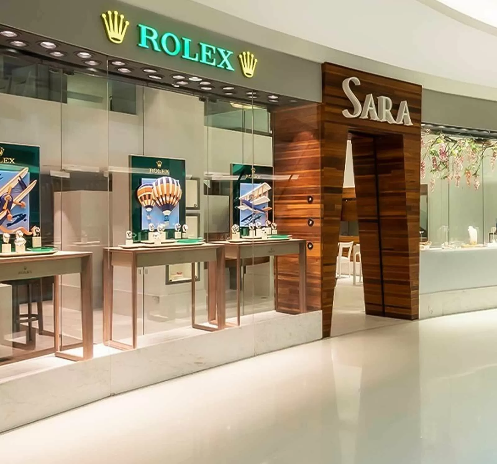 Entrada loja Rolex e Sara Joias do Shopping Leblon no Rio de Janeiro